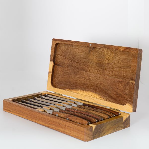 Cofanetto in Legno con 6 Coltelli Da Bistecca Personalizzabili